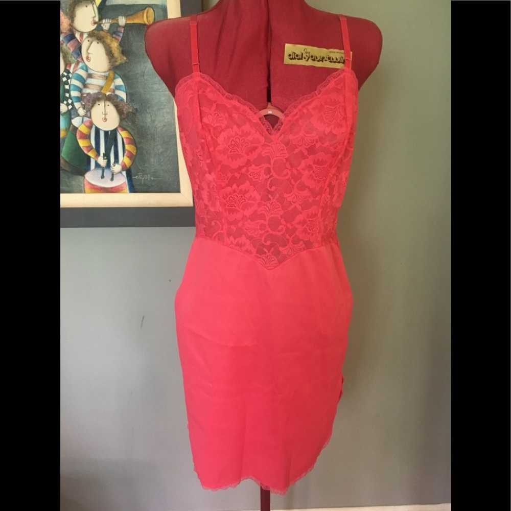 Vintage Vanity Fair Tricot All Nylon Slip